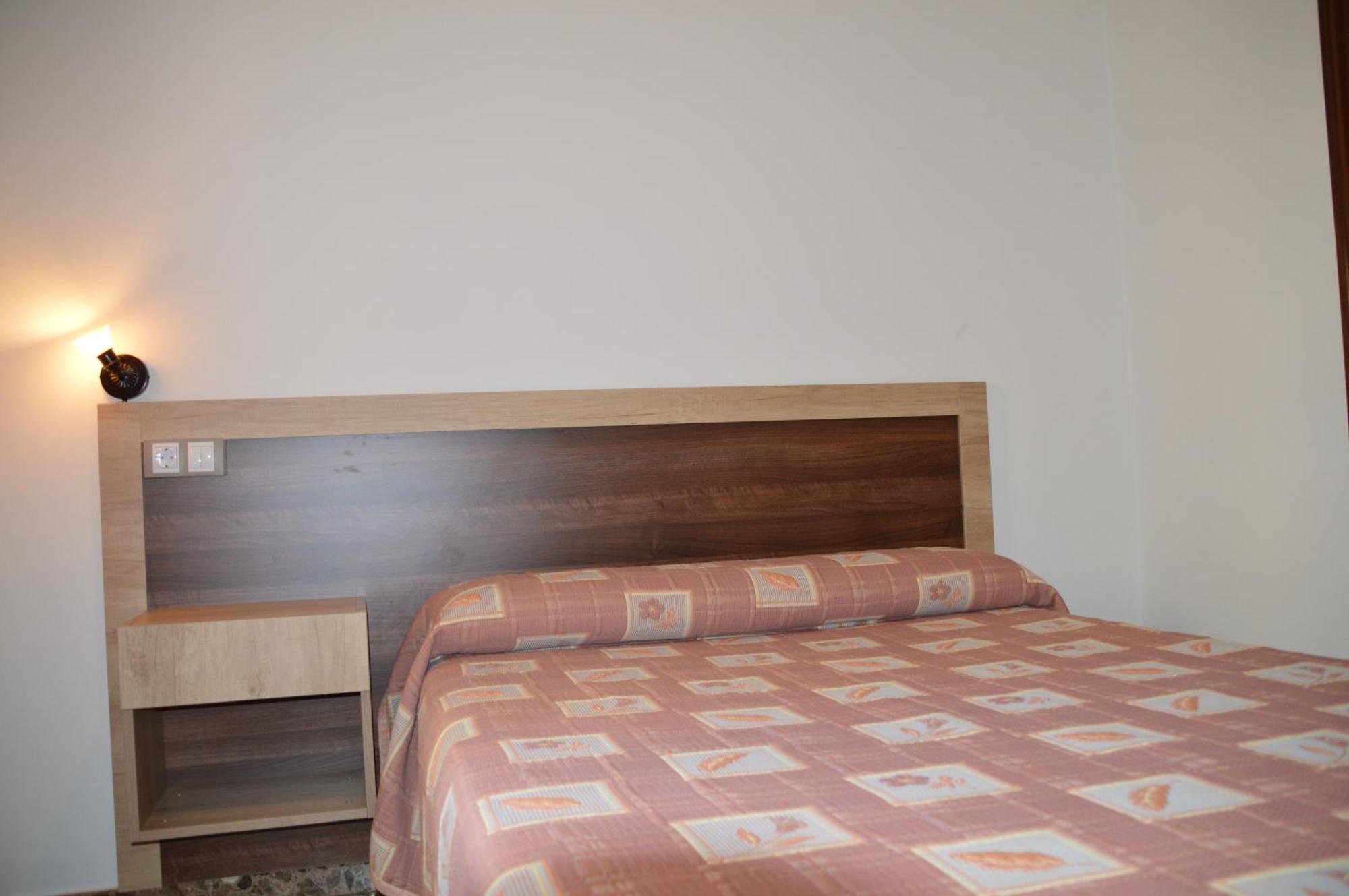 Labella - Hostal Rural Restaurante Ла-Калаорра Экстерьер фото