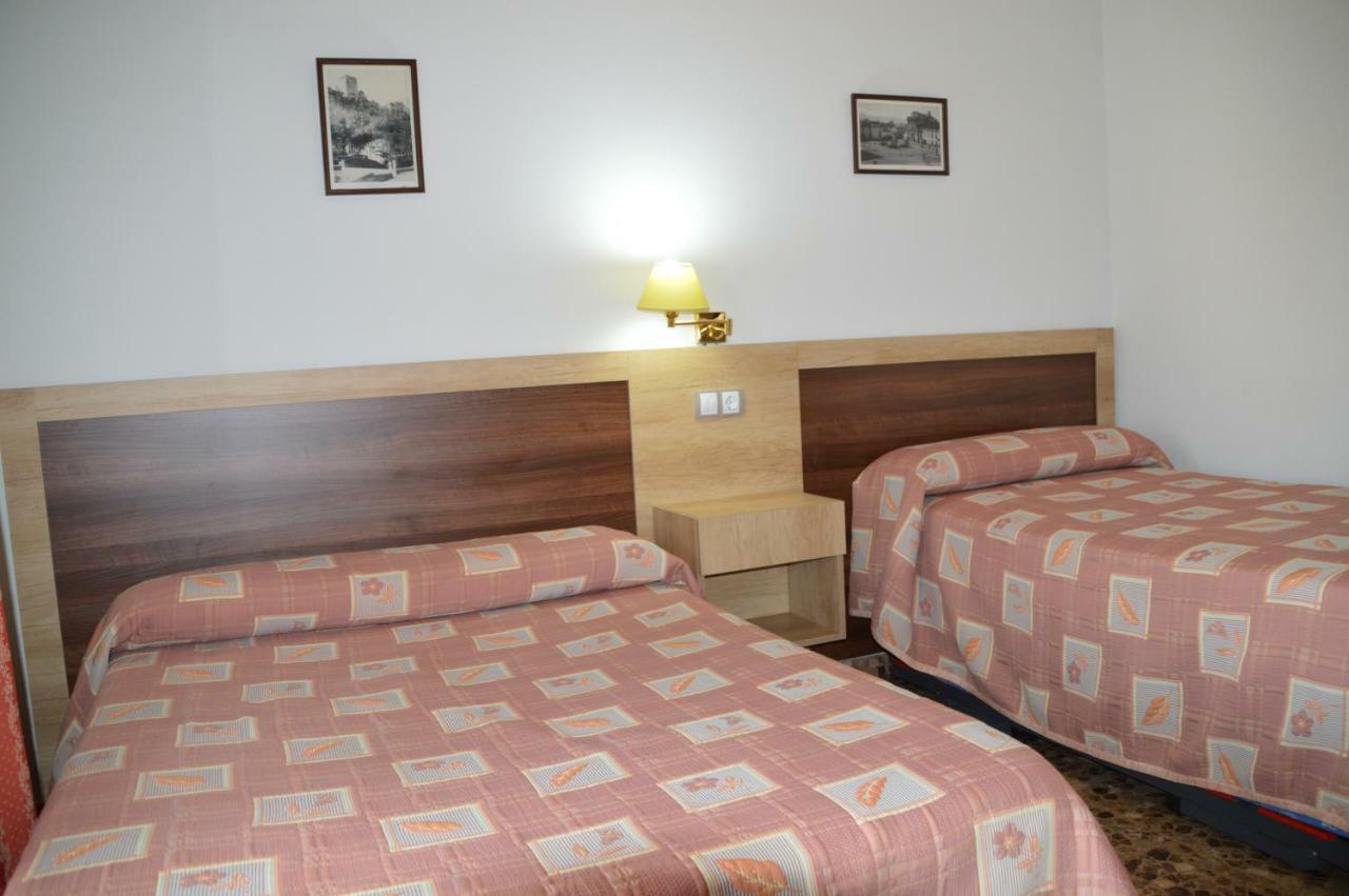 Labella - Hostal Rural Restaurante Ла-Калаорра Экстерьер фото